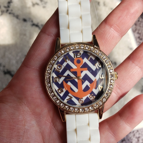 CHARMING CHARLIE Anchor Watch - Picture 2 of 4